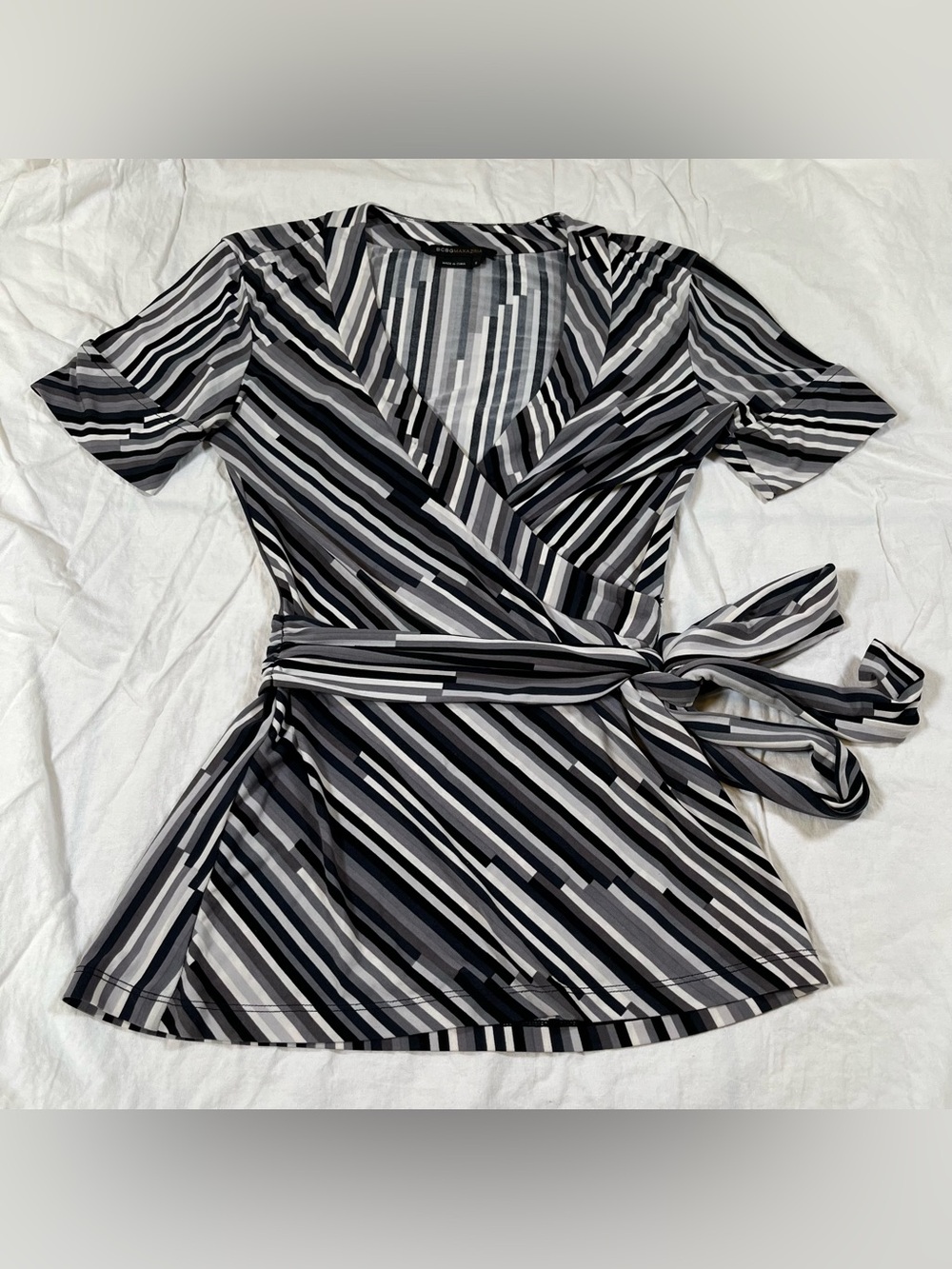 BCBG Max Azria‎ Striped Wrap Top Short Sleeve Tie Waist Black Gray White Blouse